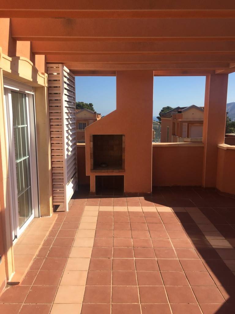 Terraza Barbacoa - Compraventa Vivienda en La Nucia Terraza Barbacoa - Compraventa Vivienda en La Nucia